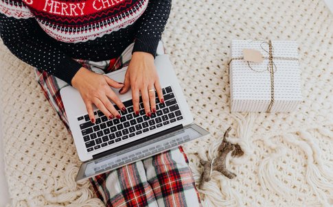 Нескучные корпоративные подарки на Новый год